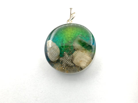 Sterling silver 25mm Round Pendant with Shell, Shells, Sand, Sea glass, Starfish, Star Fish, Stone Harbor, 95th Street Beach, New Jersey shore, tide pool, alcohol ink art,  beach comber