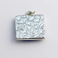﻿Pewter with Sterling Silver Claddagh with Ireland map pendant-resin, Irish, love