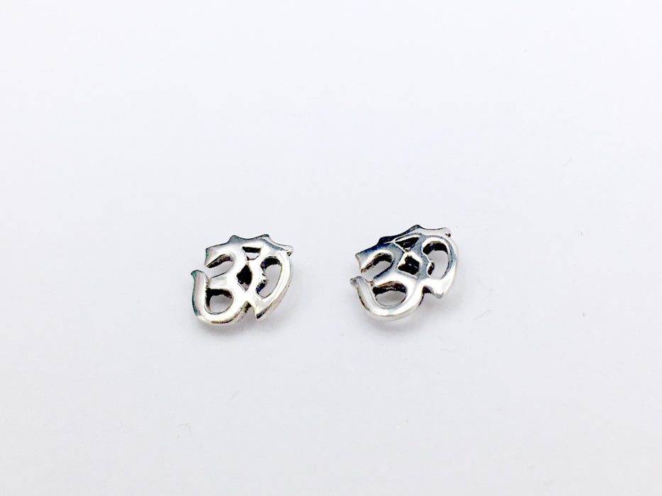 Sterling silver om symbol stud earrings- omkara, aum, Hindu, mantra