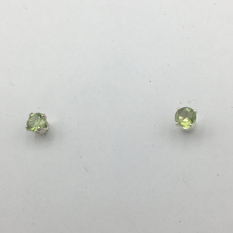 Sterling silver 4mm Peridot stud earrings-studs, peridots, August birthstone