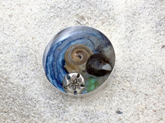Sterling silver 25mm Round Pendant with Shells, Sand, Sea glass,  Sand Dollar, Surf City Stone Harbor New Jersey 95th Street Beach, tide pool,  beach comber, spiral